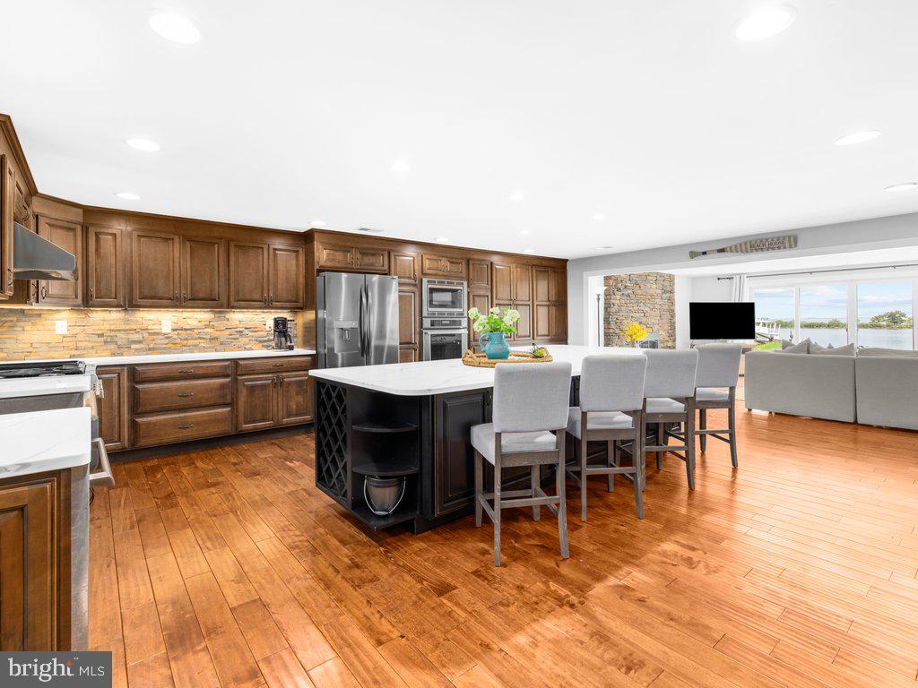 KENT ISLAND ESTATES - Residential