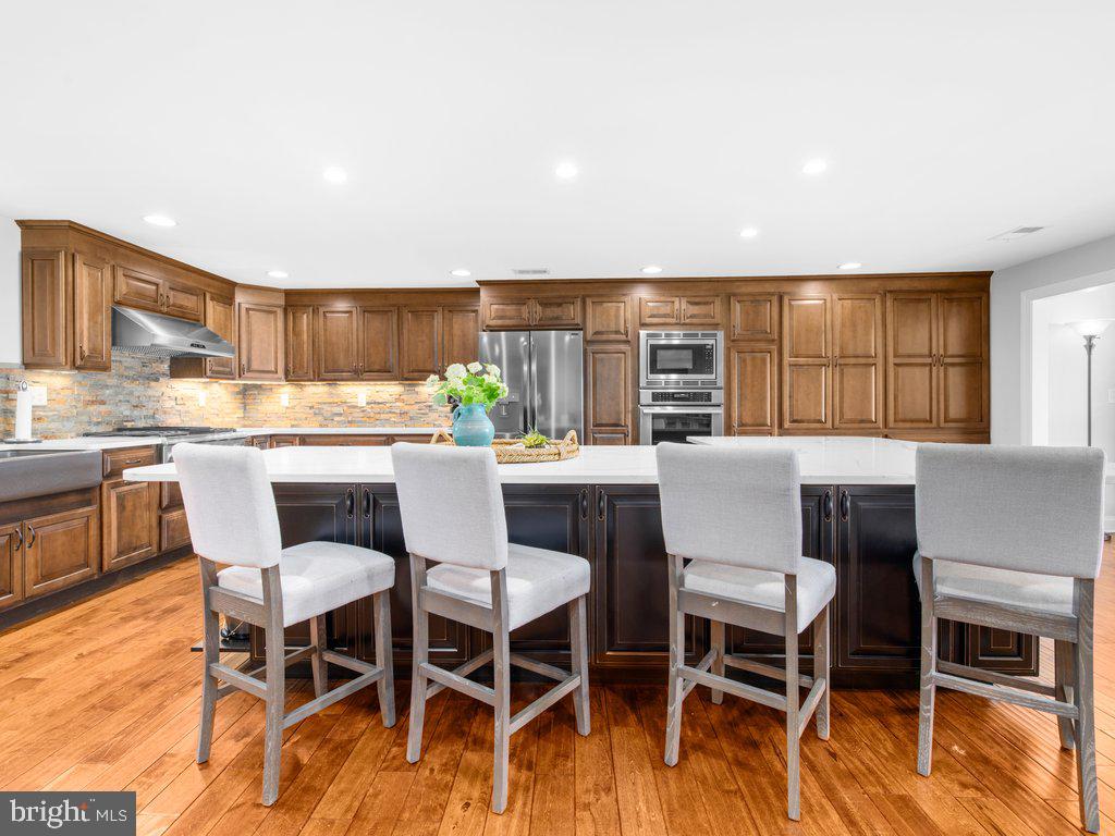 KENT ISLAND ESTATES - Residential