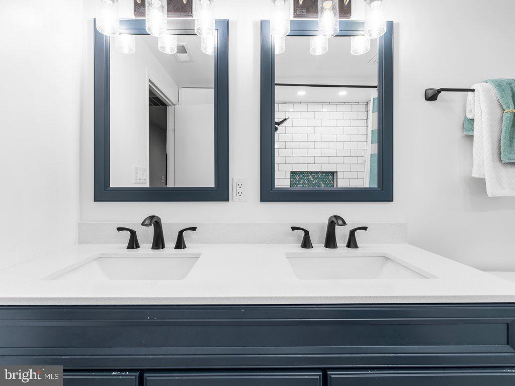 KENT ISLAND ESTATES - Residential