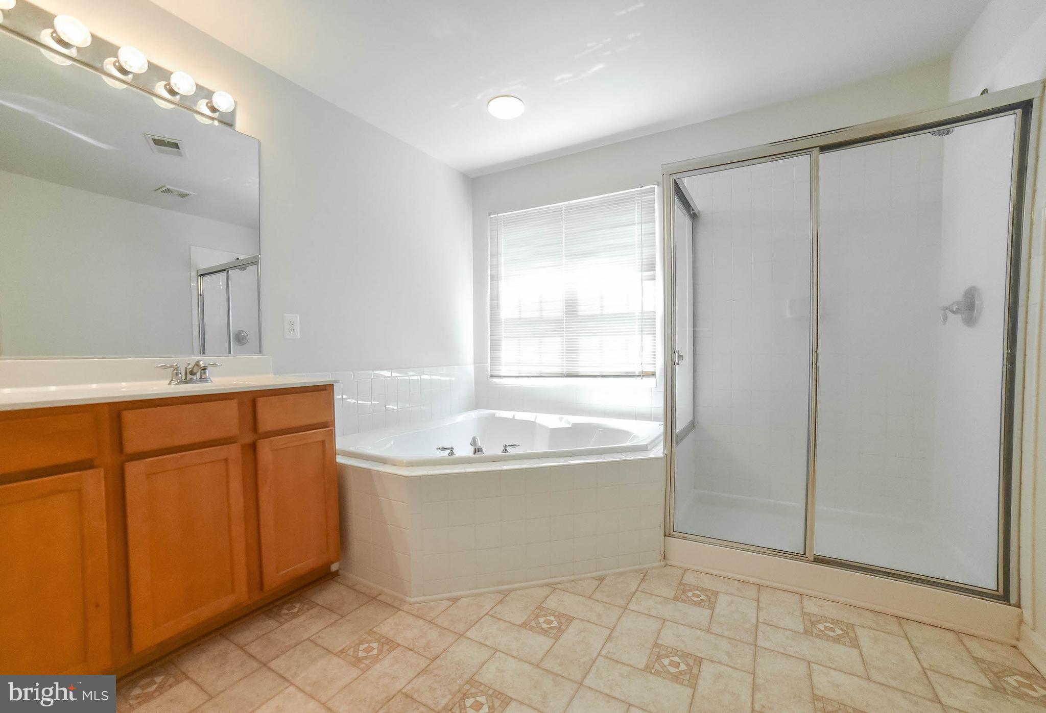 WESTBURY PUB - Residential