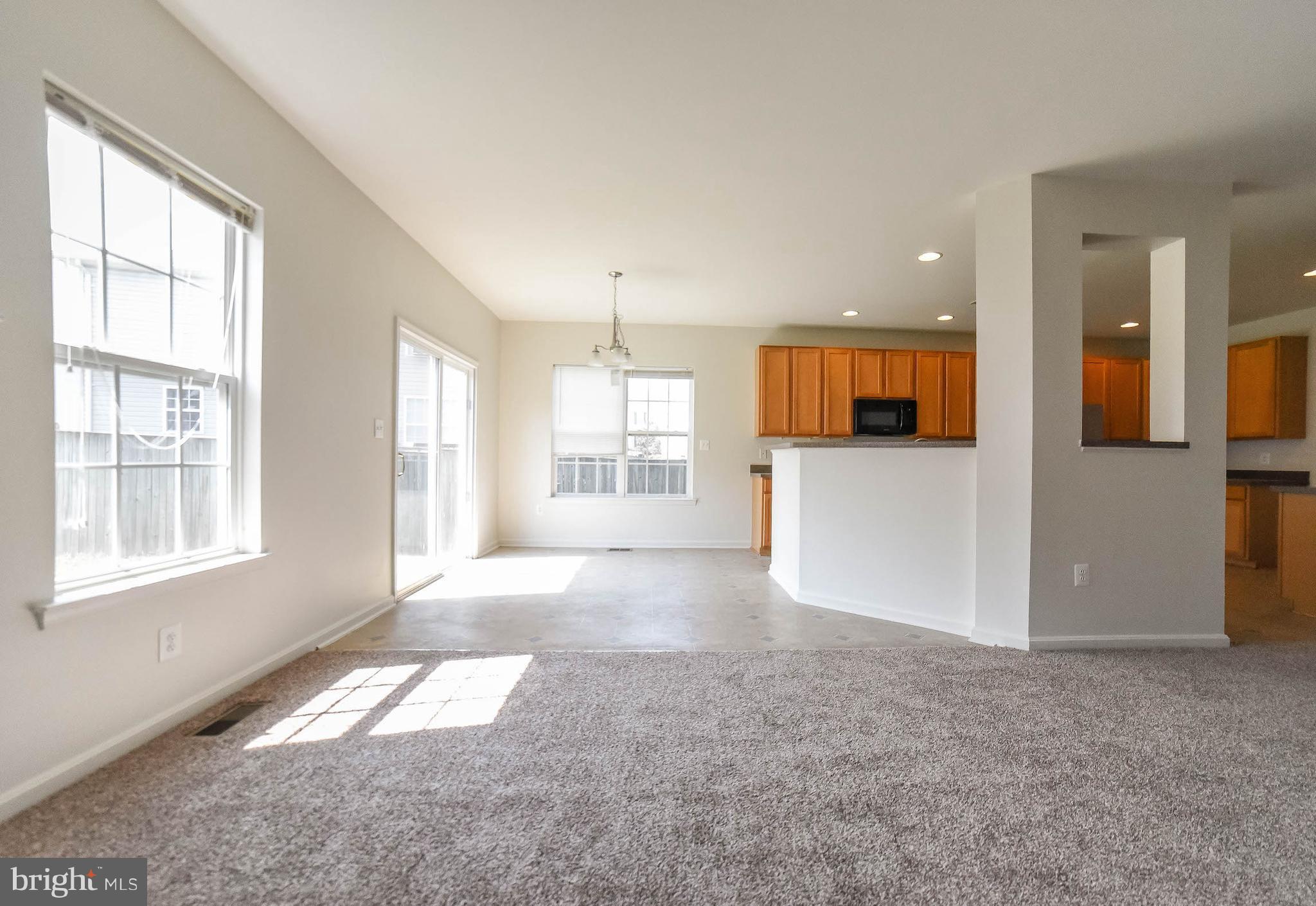 WESTBURY PUB - Residential