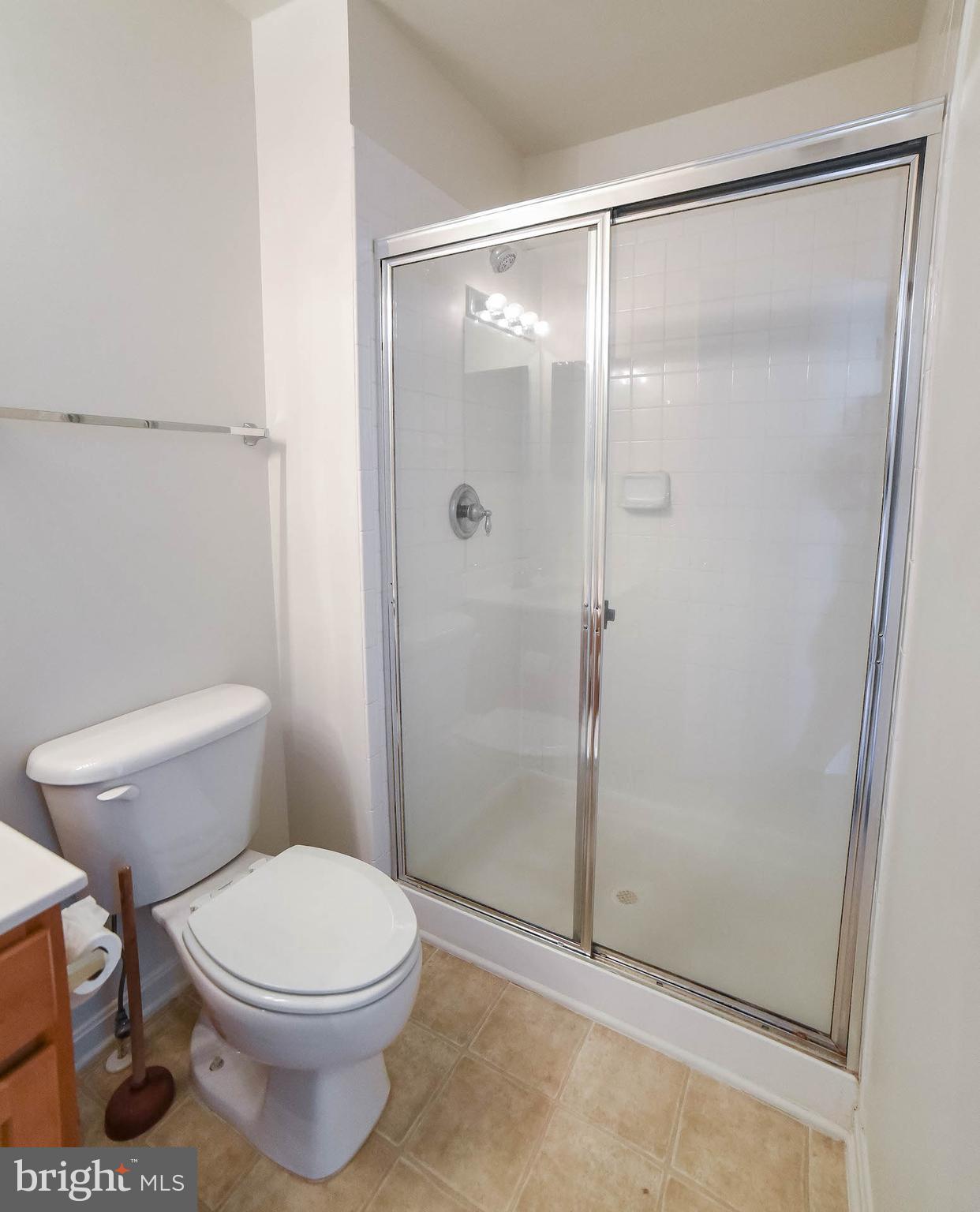 WESTBURY PUB - Residential