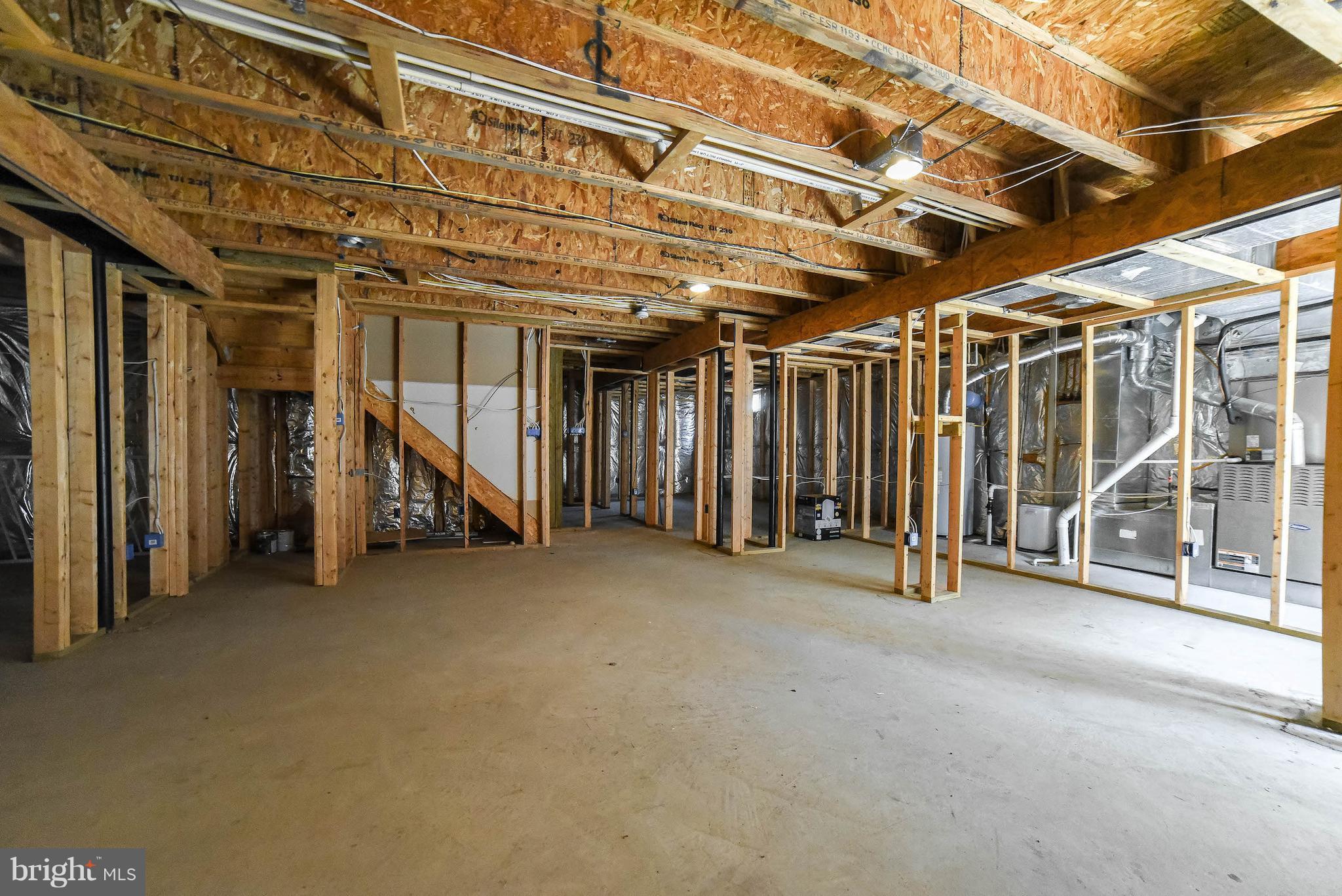 WESTBURY PUB - Residential