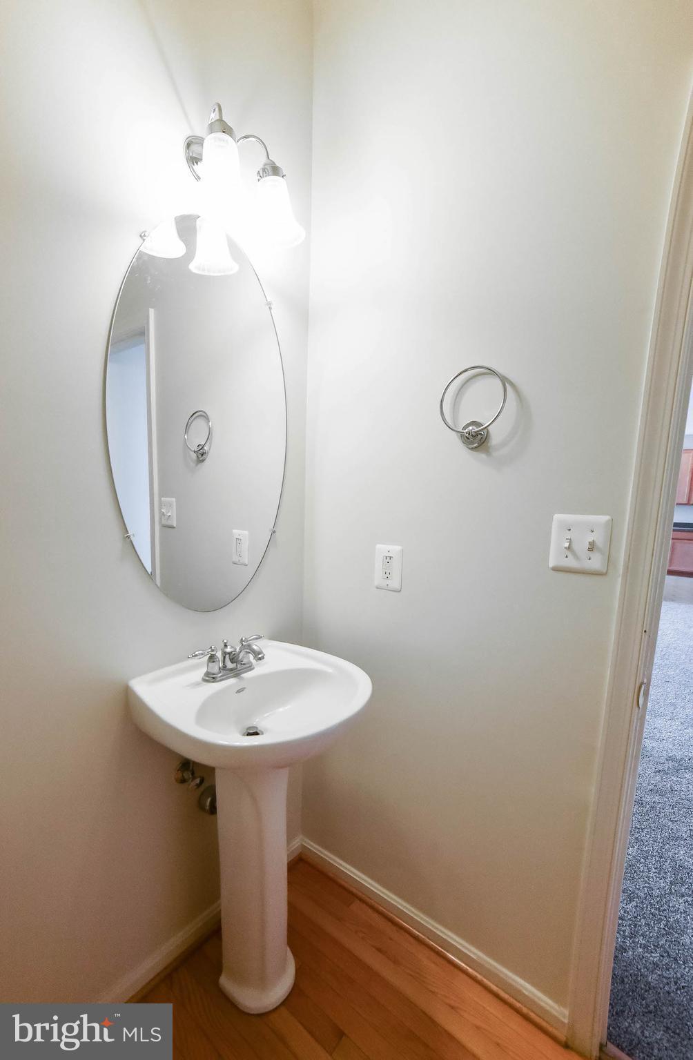 WESTBURY PUB - Residential