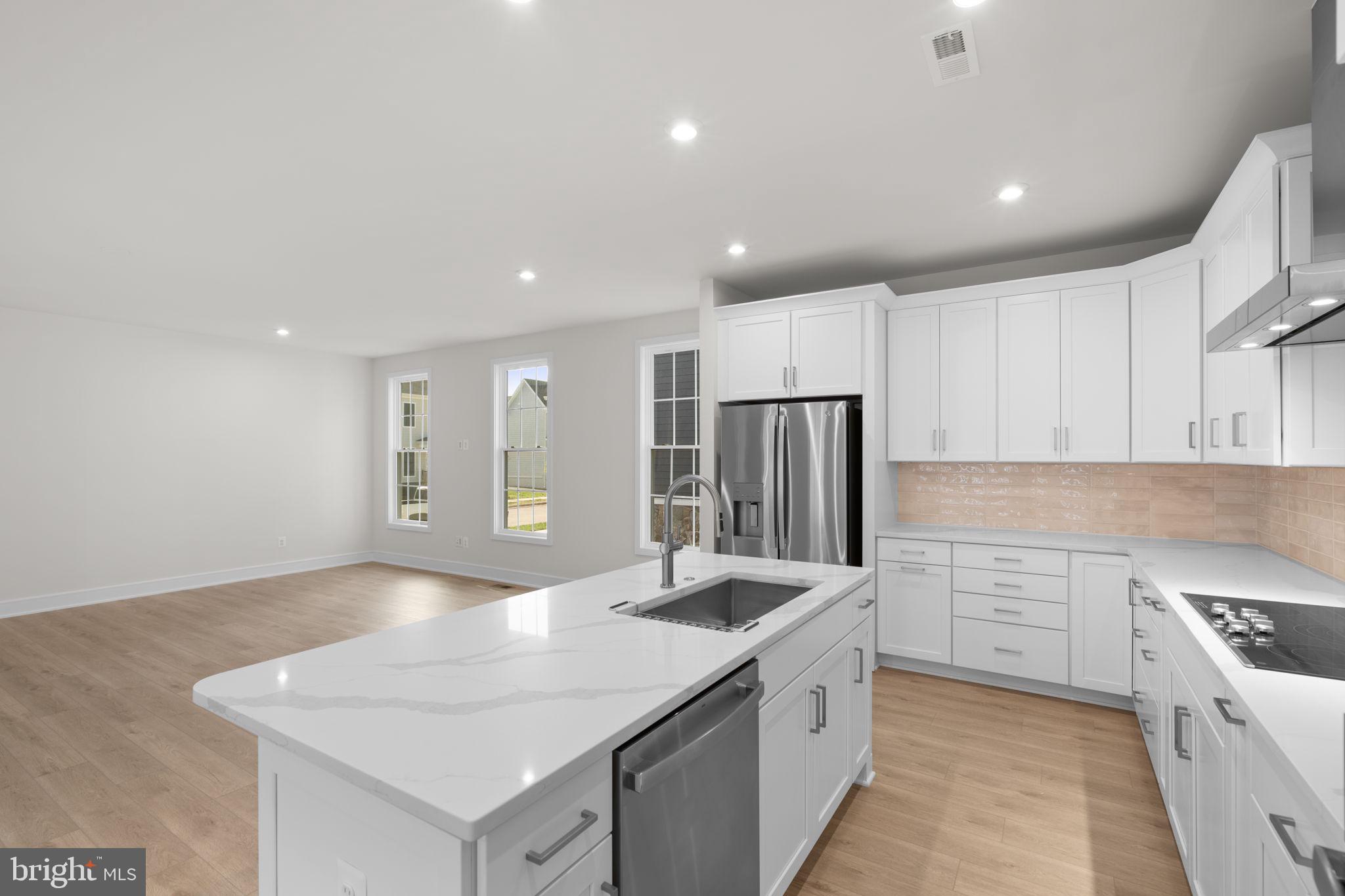 HERITAGE AT MARSHALL - Residential