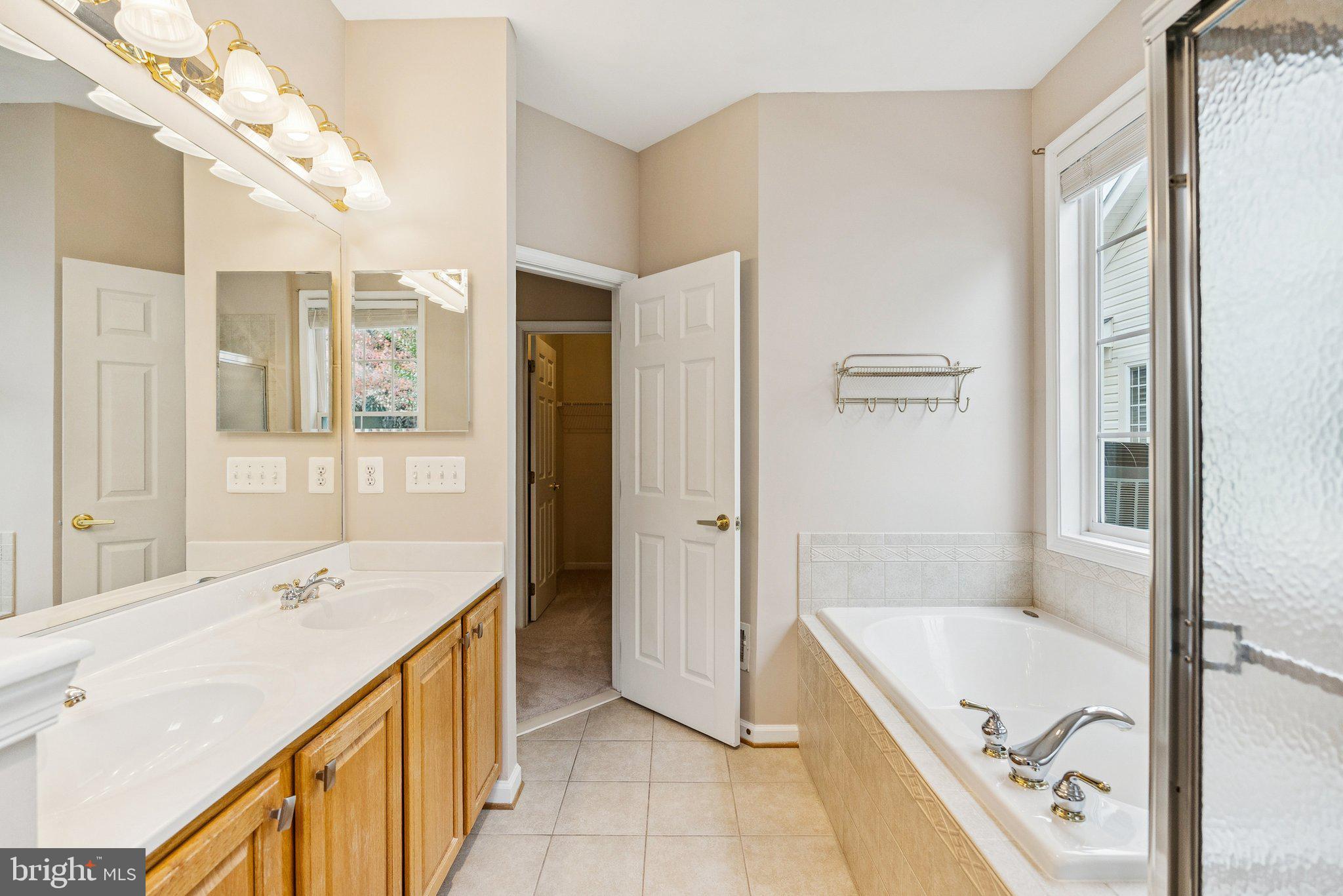 HERITAGE HUNT - Residential