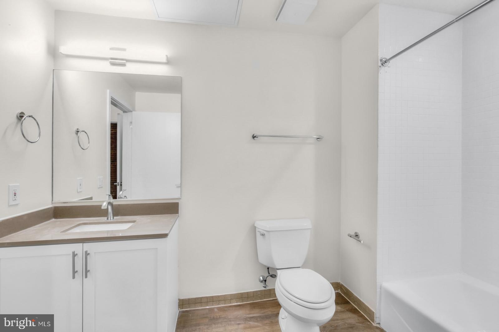 OLD CITY - Residential Lease