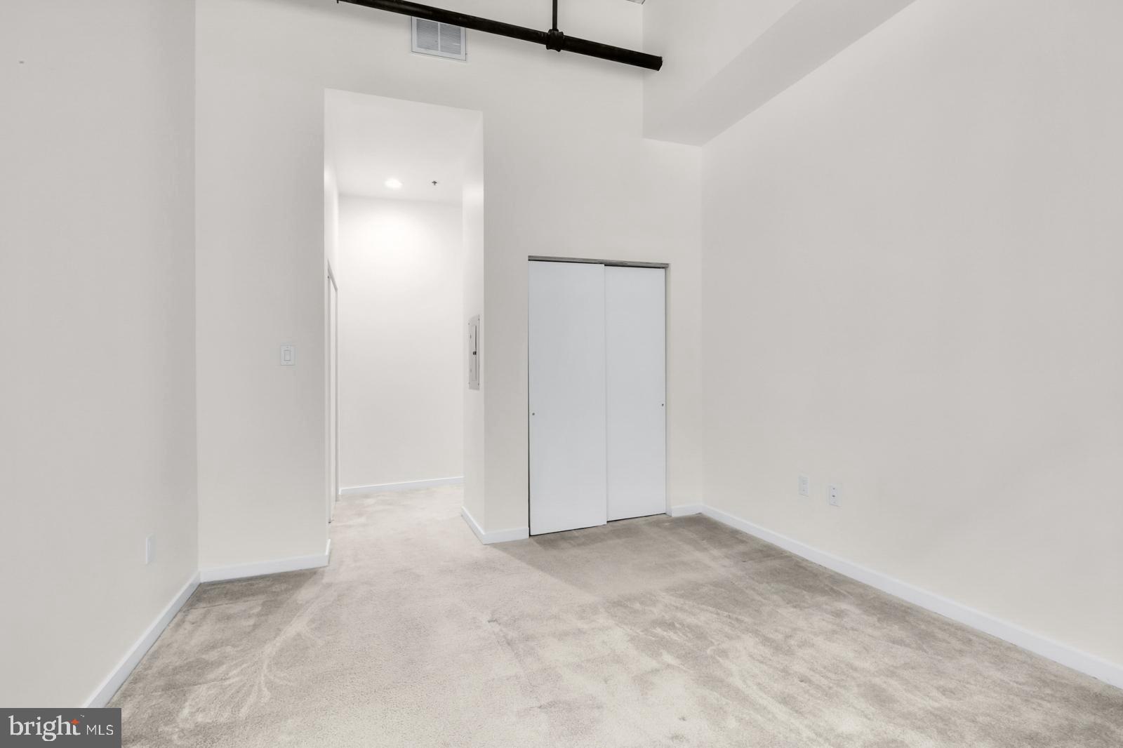 OLD CITY - Residential Lease