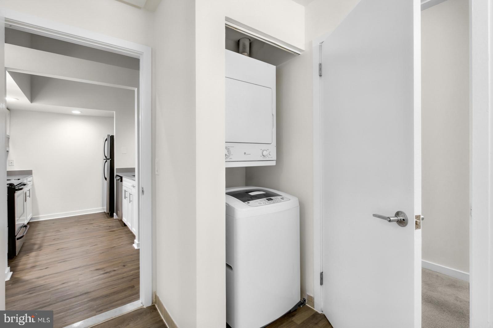 OLD CITY - Residential Lease