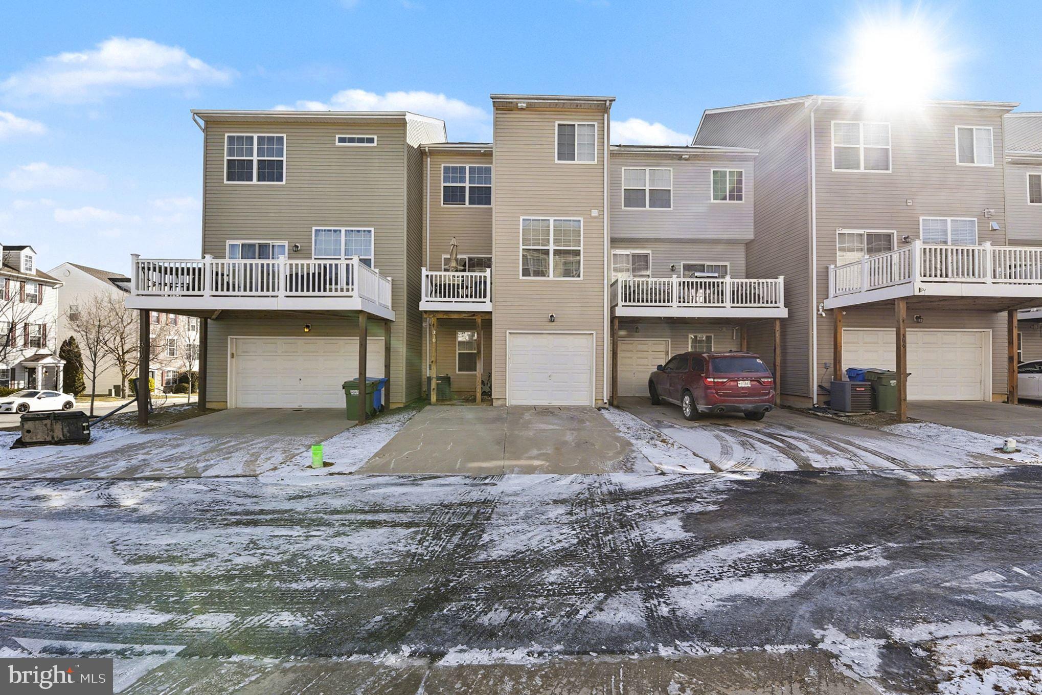 CHARLESTOWN CROSSING - Residential