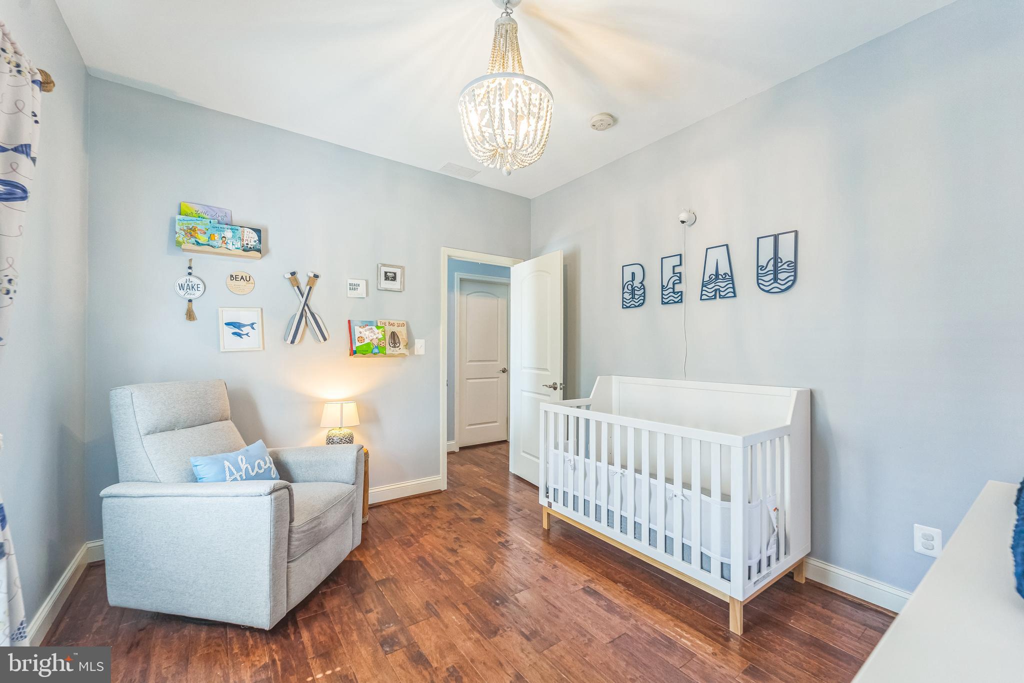 MIDDLE RIVER - Residential