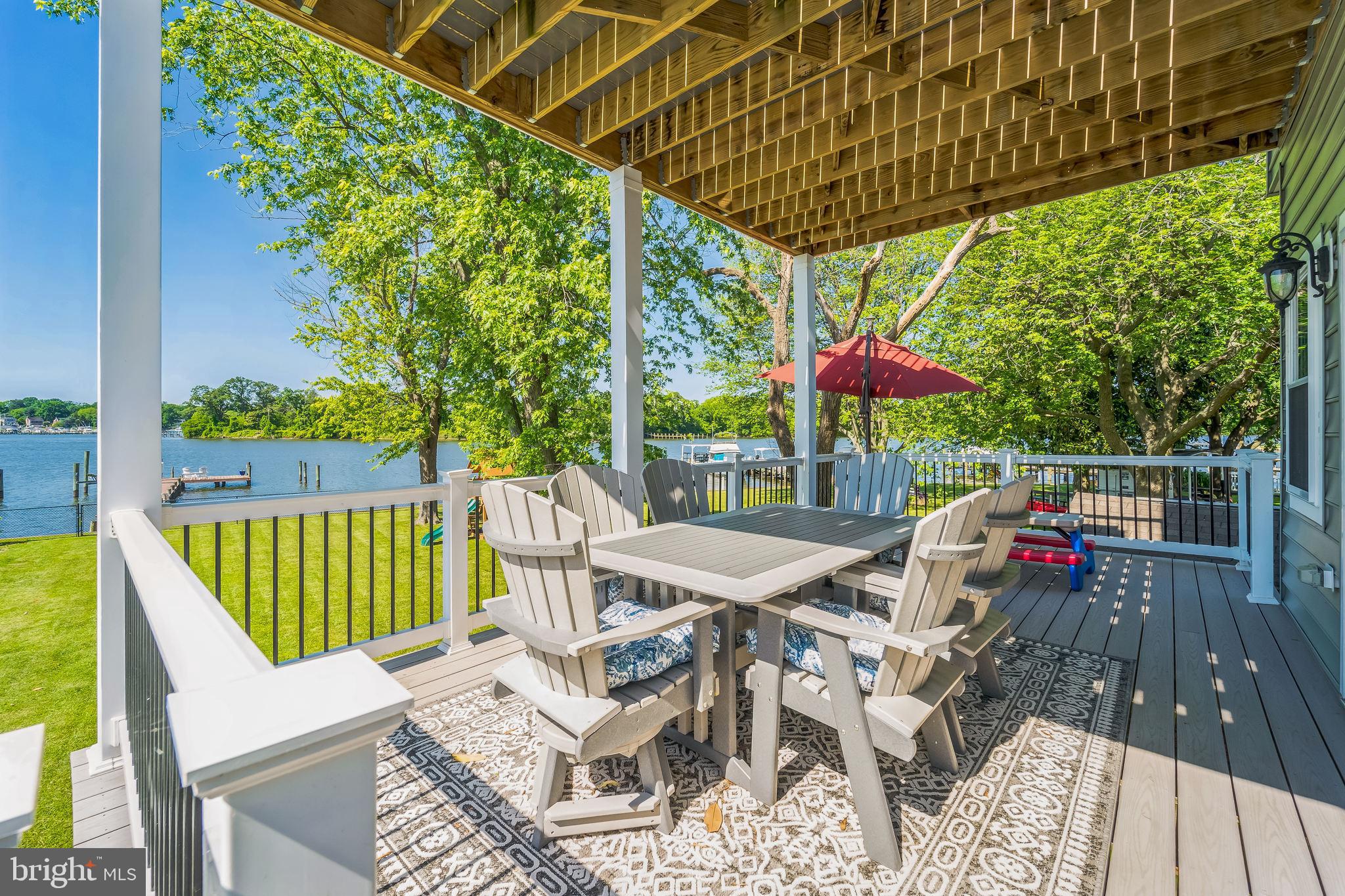 MIDDLE RIVER - Residential