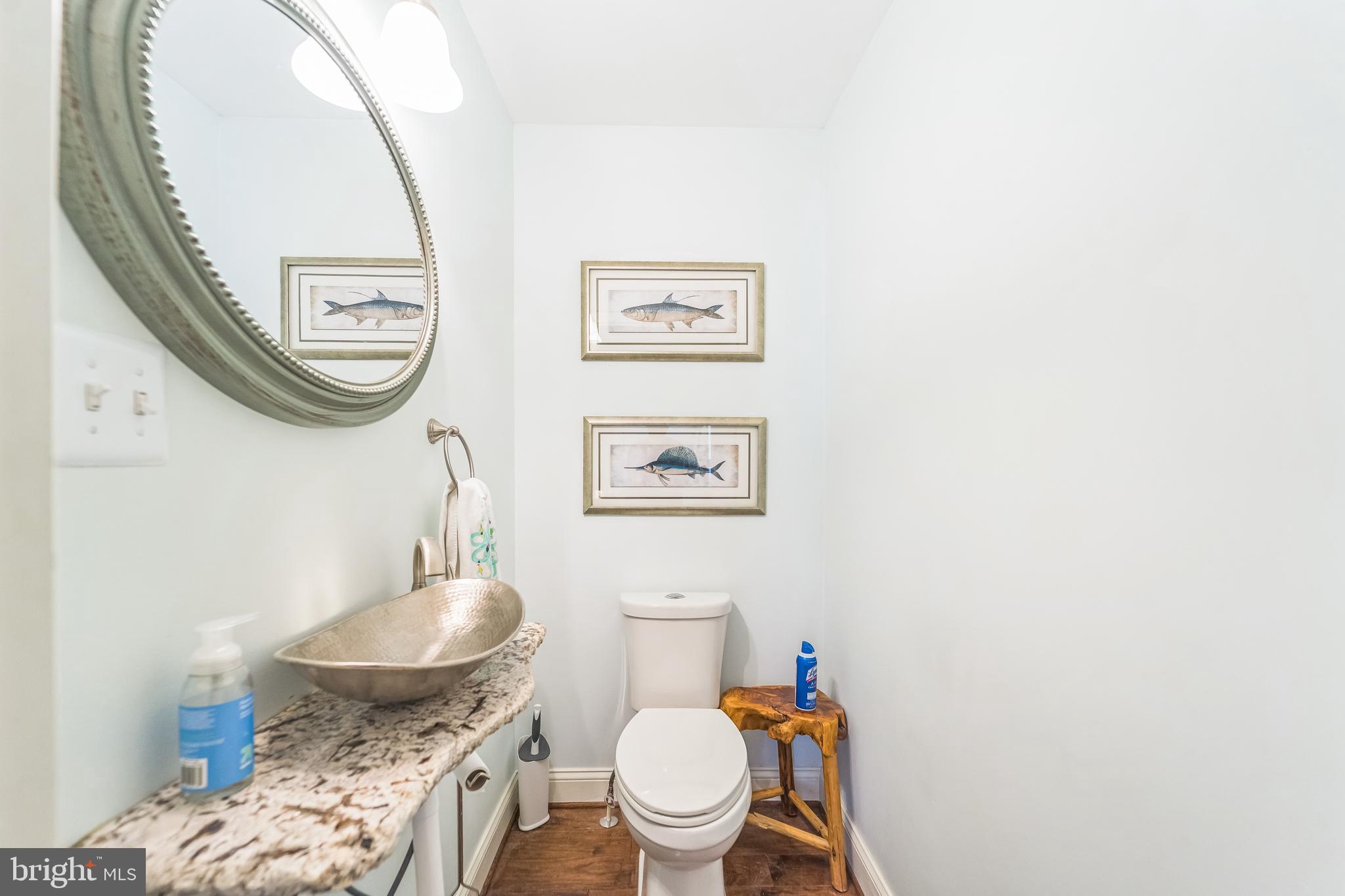 MIDDLE RIVER - Residential