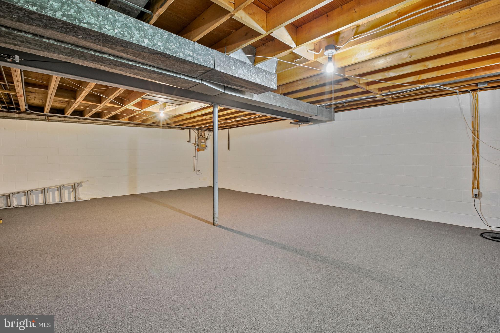 SILVERGATE VILLAGE - Residential