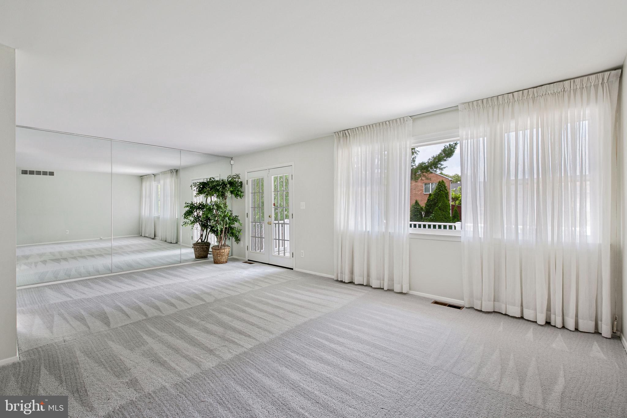 SILVERGATE VILLAGE - Residential