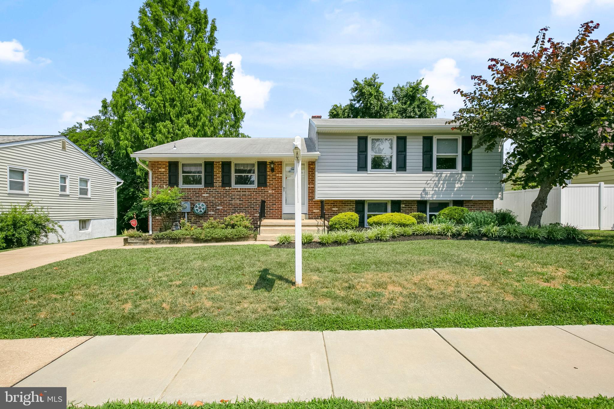 SILVERGATE VILLAGE - Residential