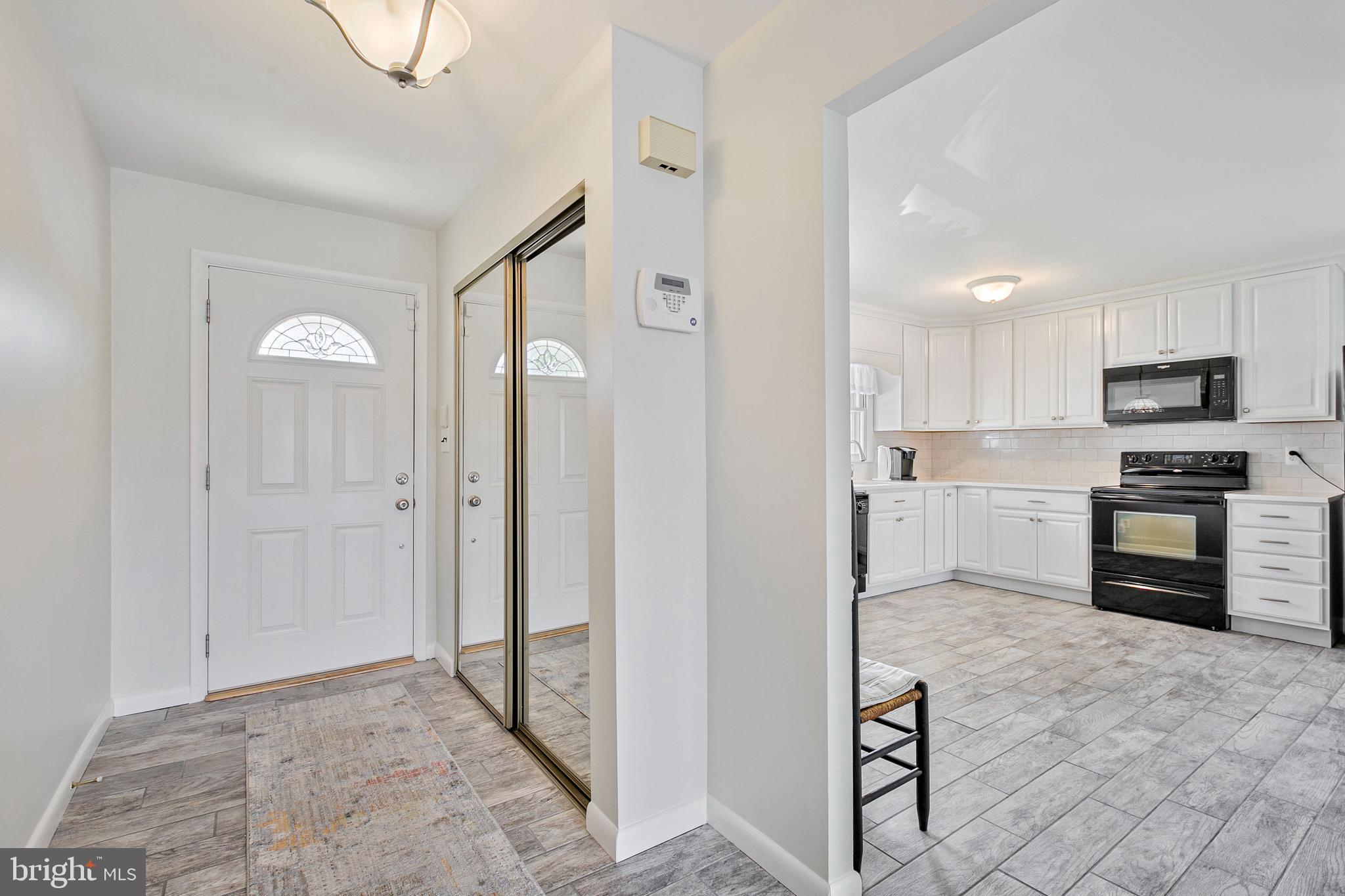 SILVERGATE VILLAGE - Residential