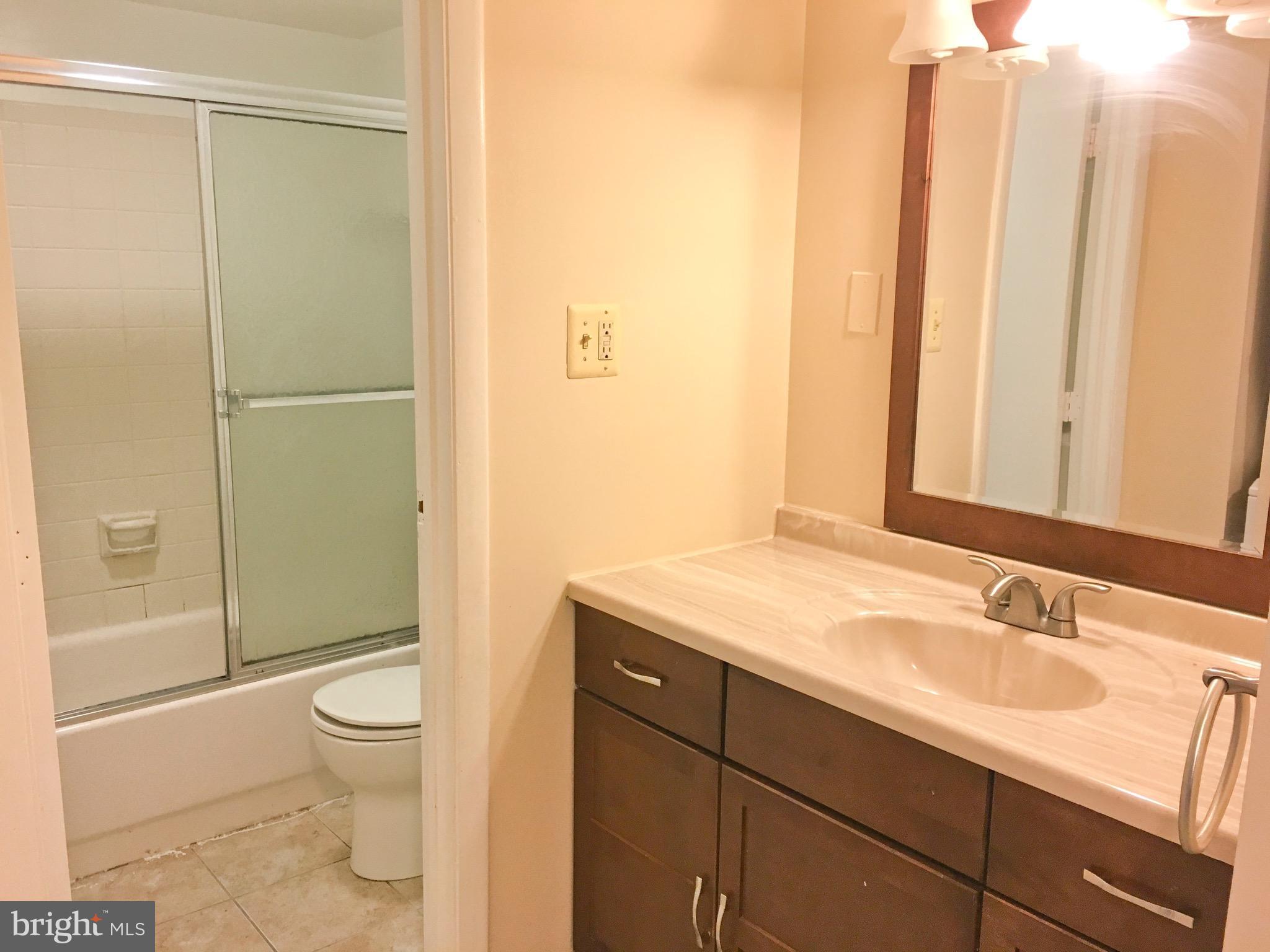 TIVOLI - Residential Lease