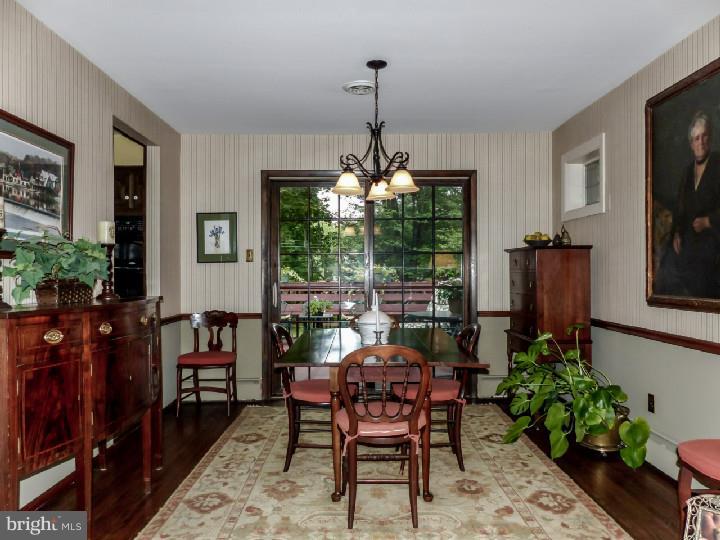 BROAD AXE - Residential