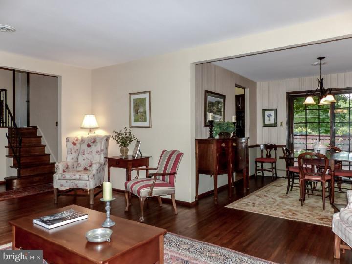 BROAD AXE - Residential