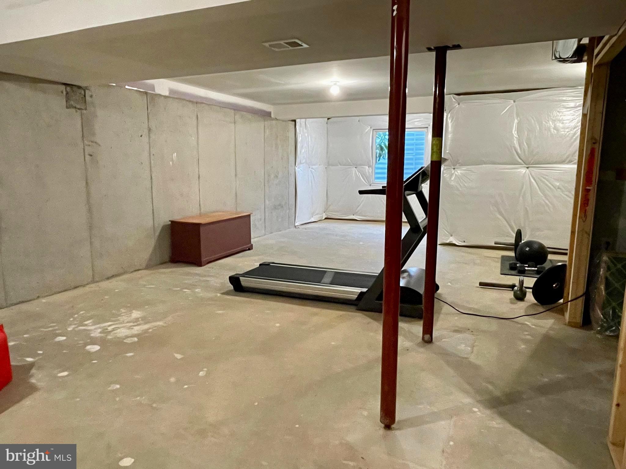 ARCHERS ROCK - Residential