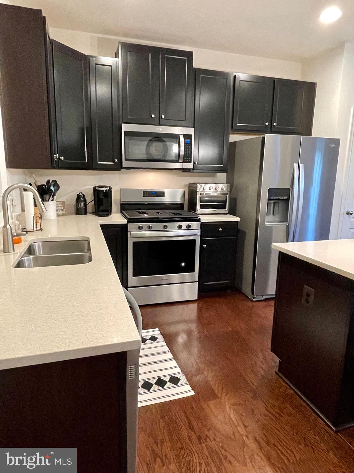 ARCHERS ROCK - Residential