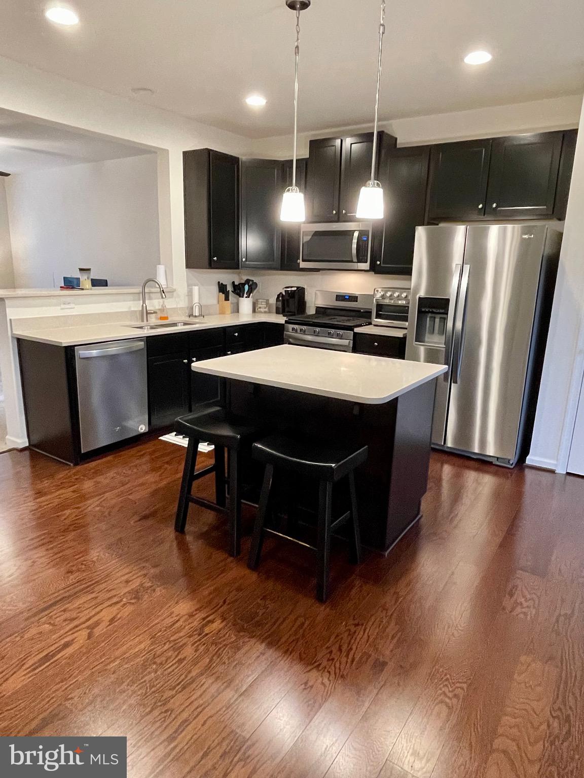 ARCHERS ROCK - Residential