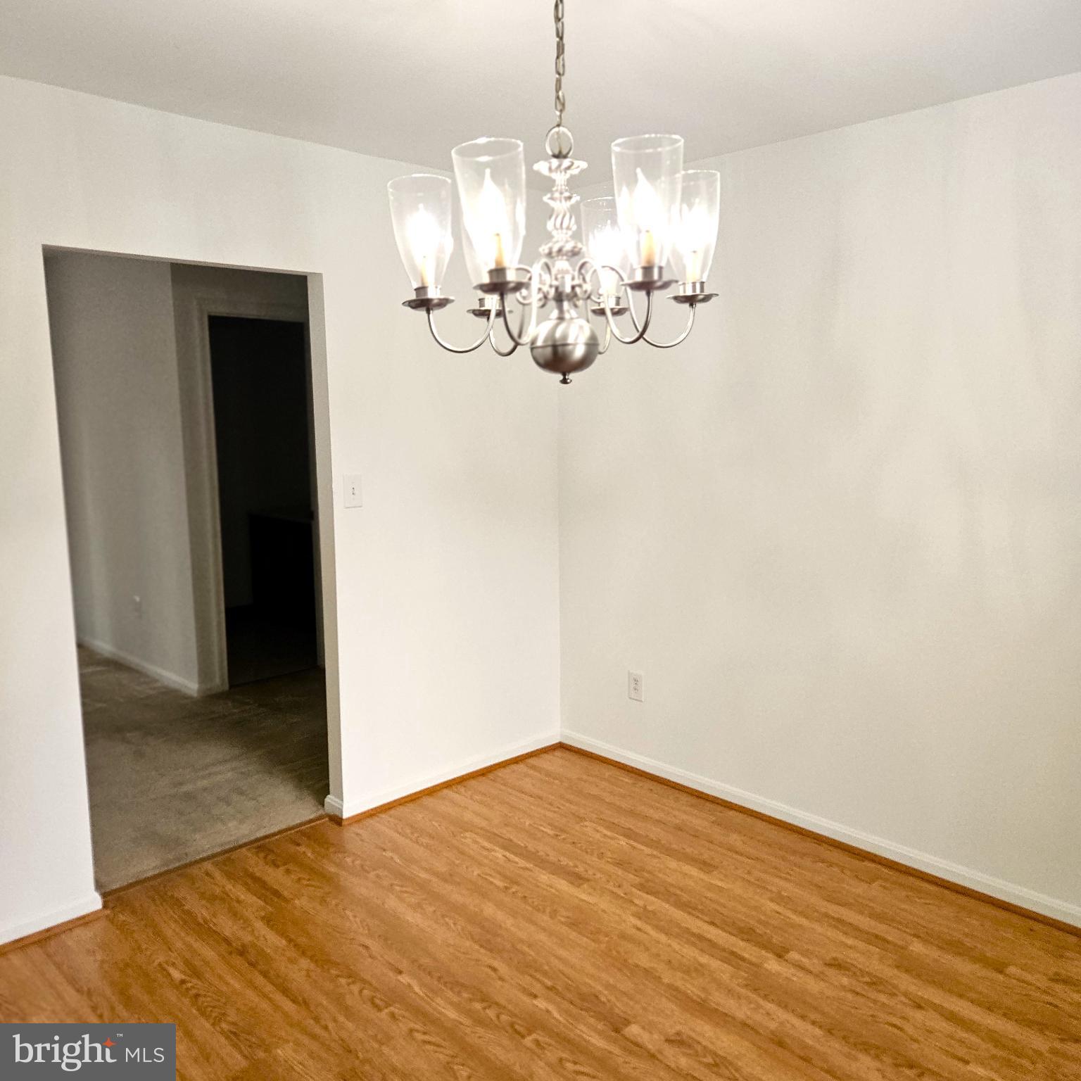 WASHINGTON VIRGINIA - Residential