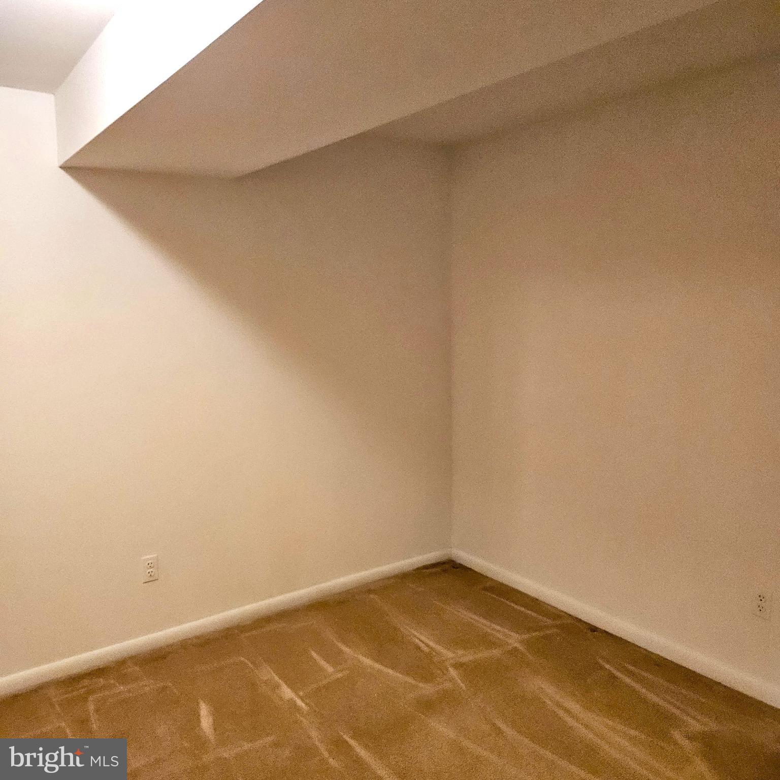 WASHINGTON VIRGINIA - Residential