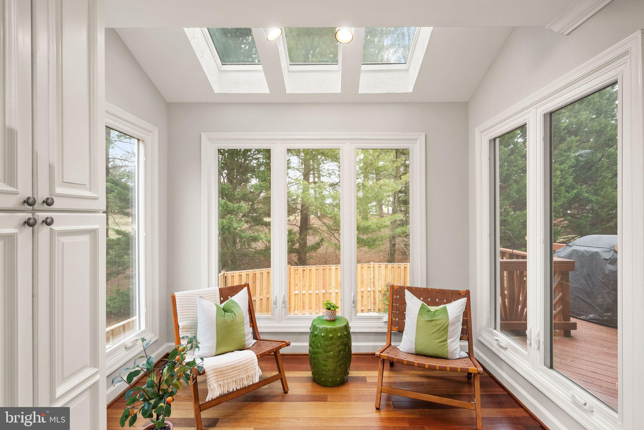 KINGSTOWNE - Residential