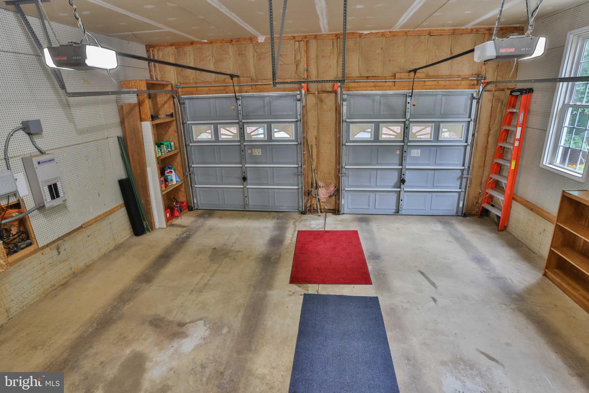 ESTATES OF CHANCELLORSVILLE - Residential