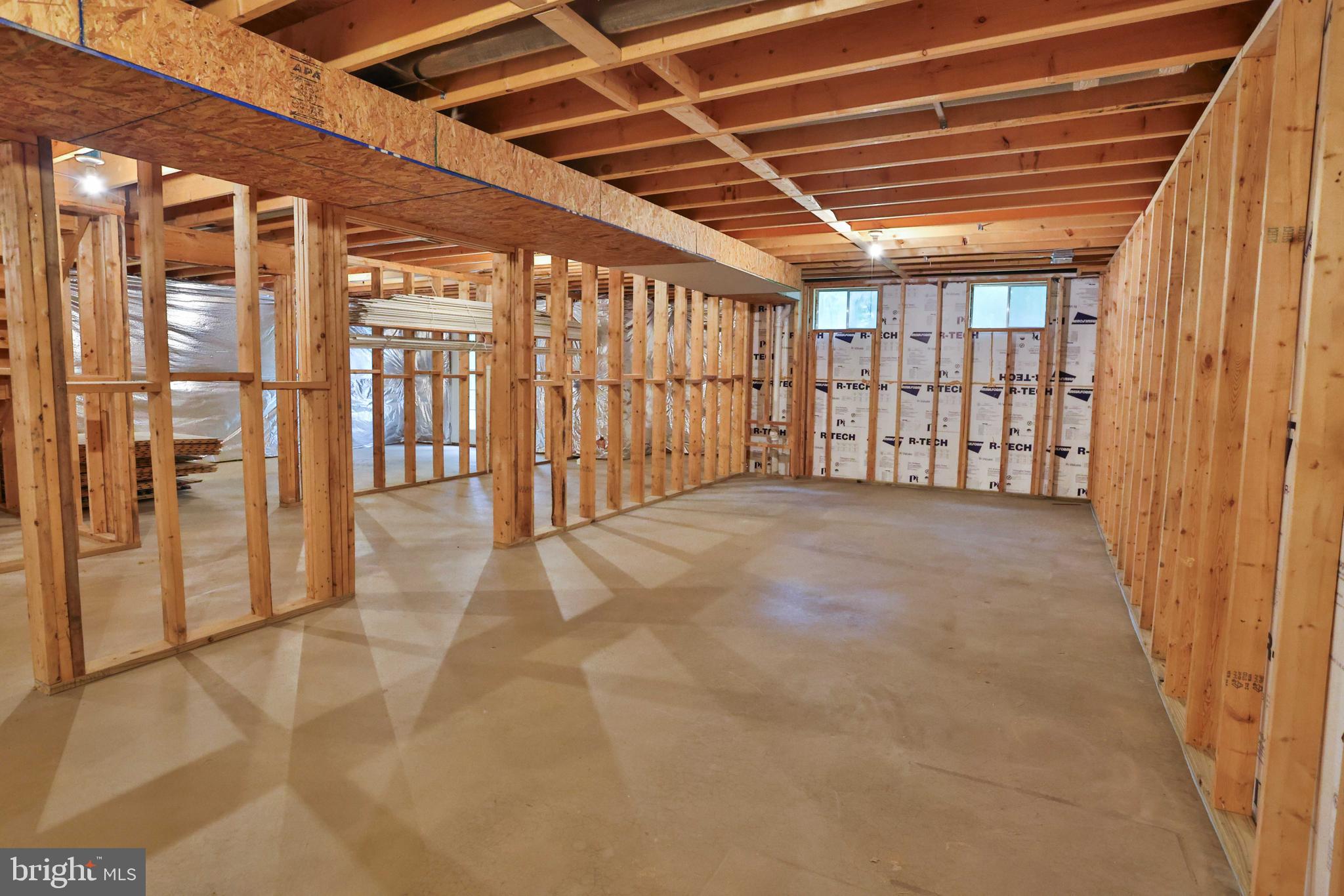 ESTATES OF CHANCELLORSVILLE - Residential