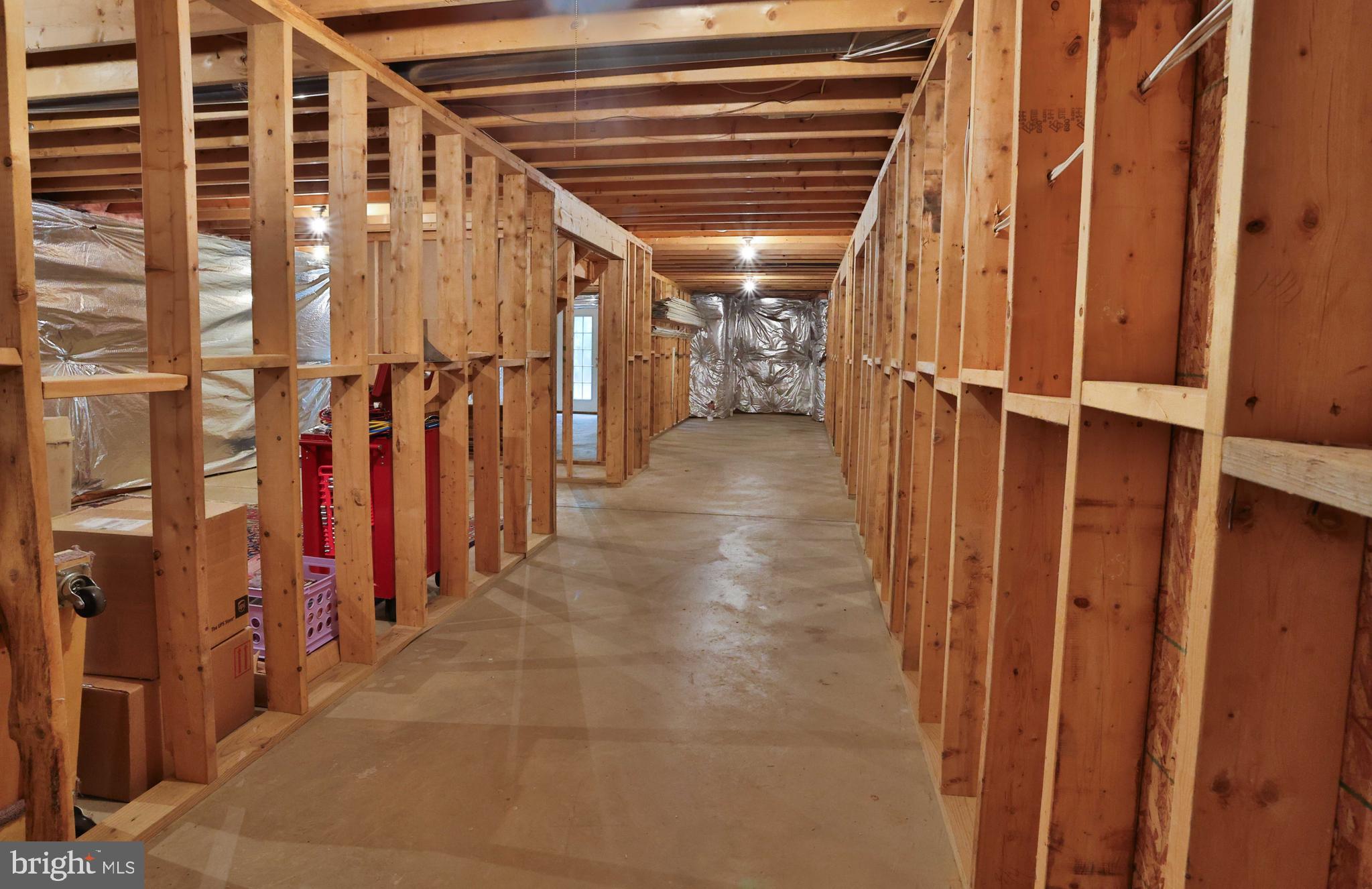 ESTATES OF CHANCELLORSVILLE - Residential