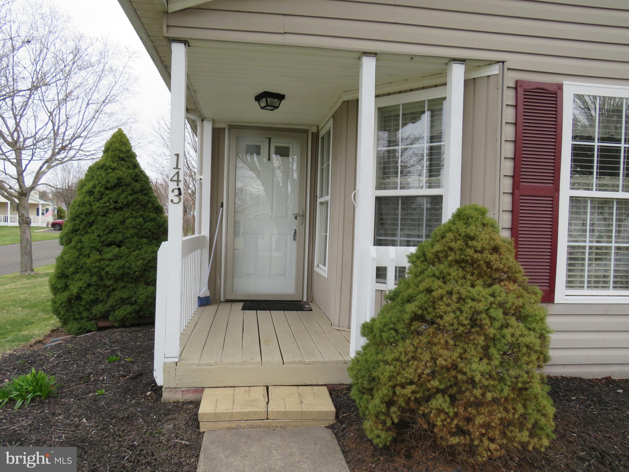 BUCKINGHAM SPRINGS - Residential