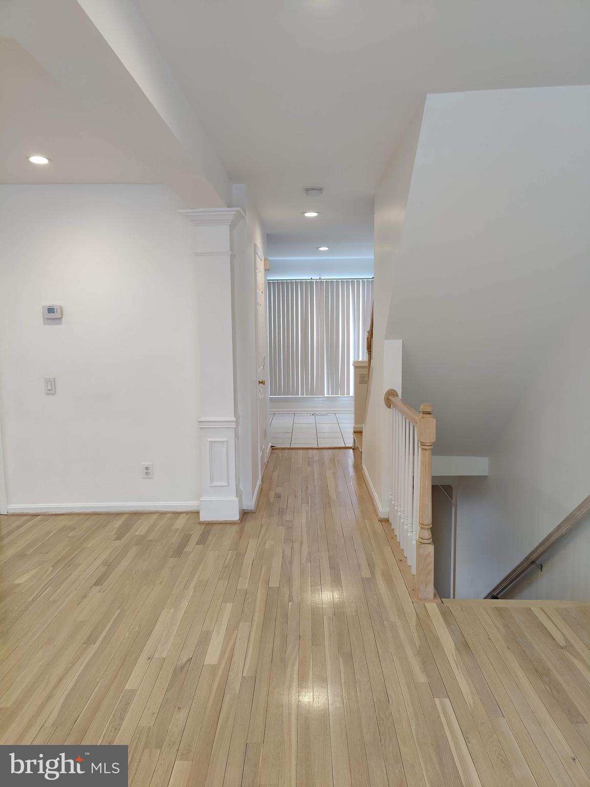 PARKWAY PLAZA - Residential Lease