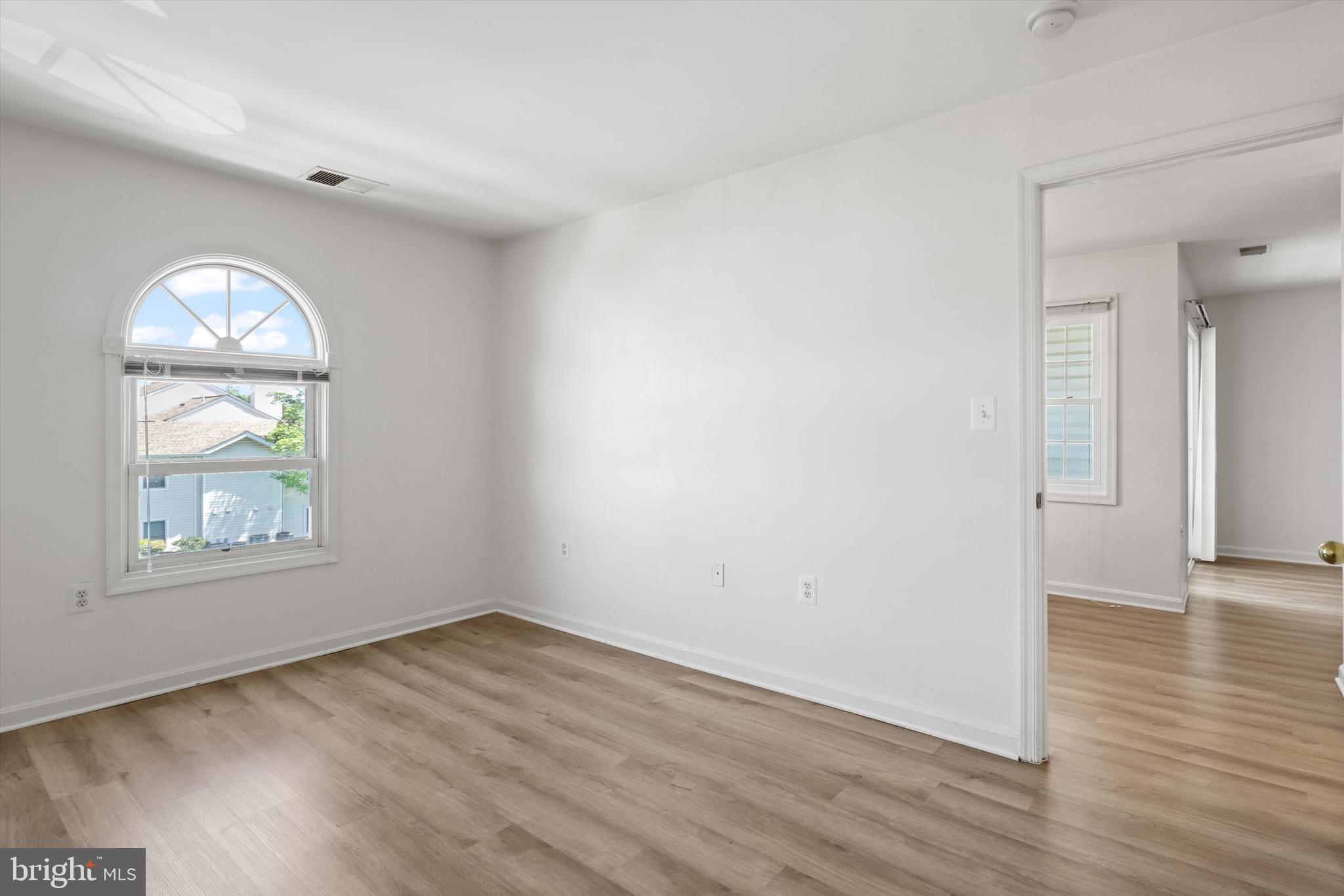 VILLAS AT COUNTRYSIDE - Residential Lease