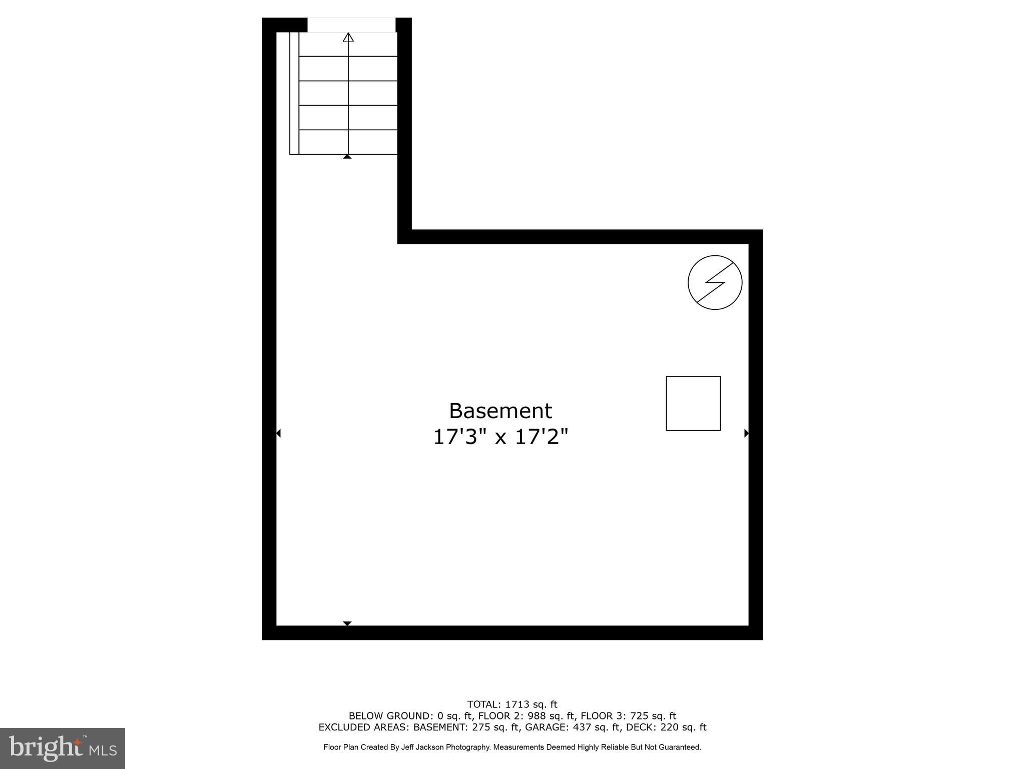 WOODLAND BEACH - Residential