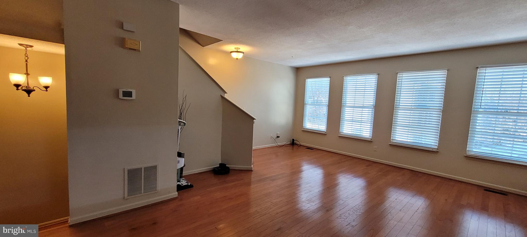 1718 SEVERN TREE COURT 184