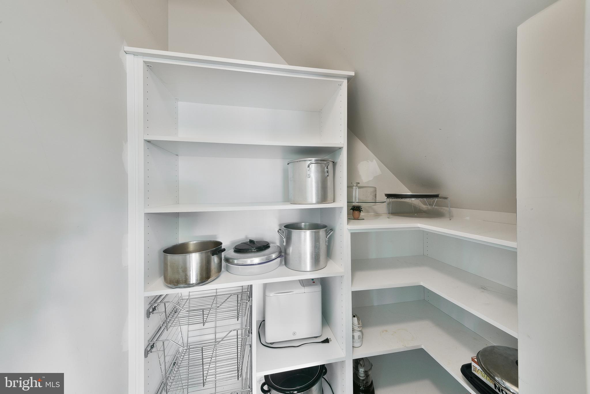 HORSHAM VALLEY ESTAT - Residential