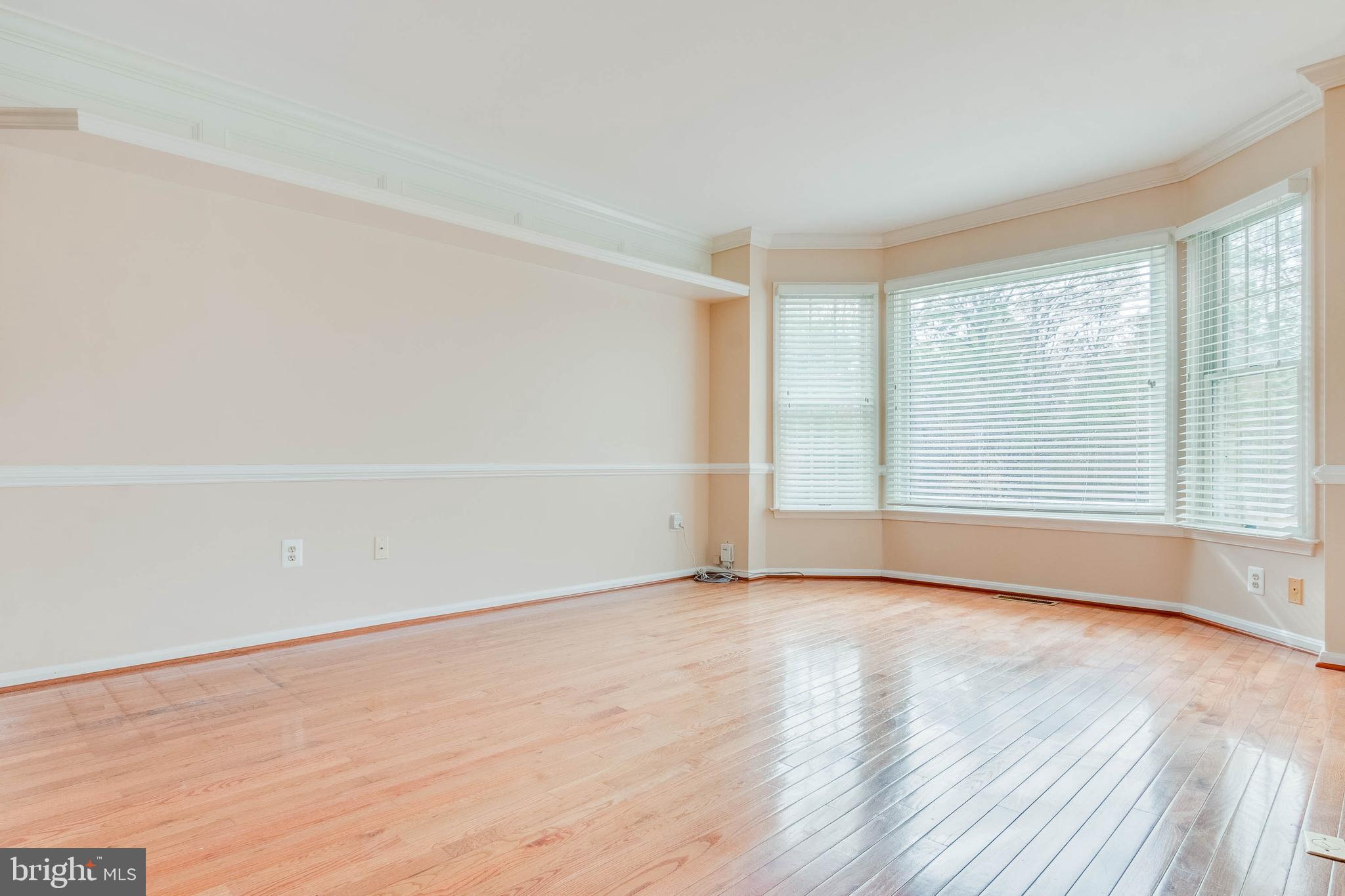 SEVEN OAKS - Residential Lease