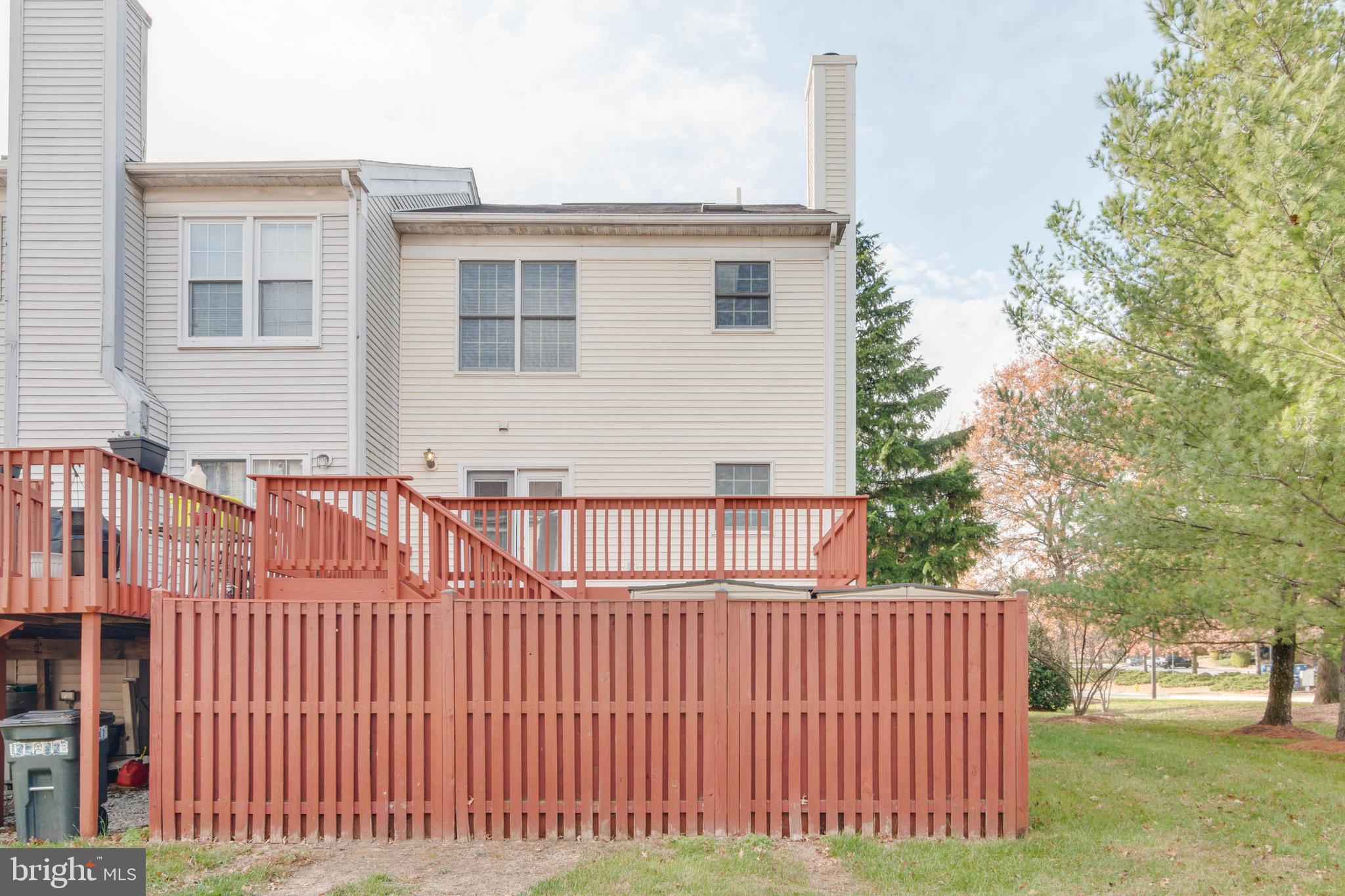 SEVEN OAKS - Residential Lease