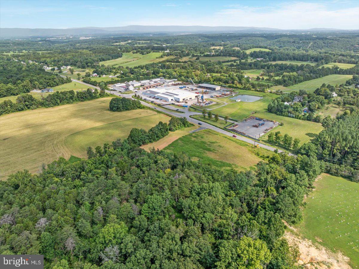 STRASBURG ROAD - LOT B1