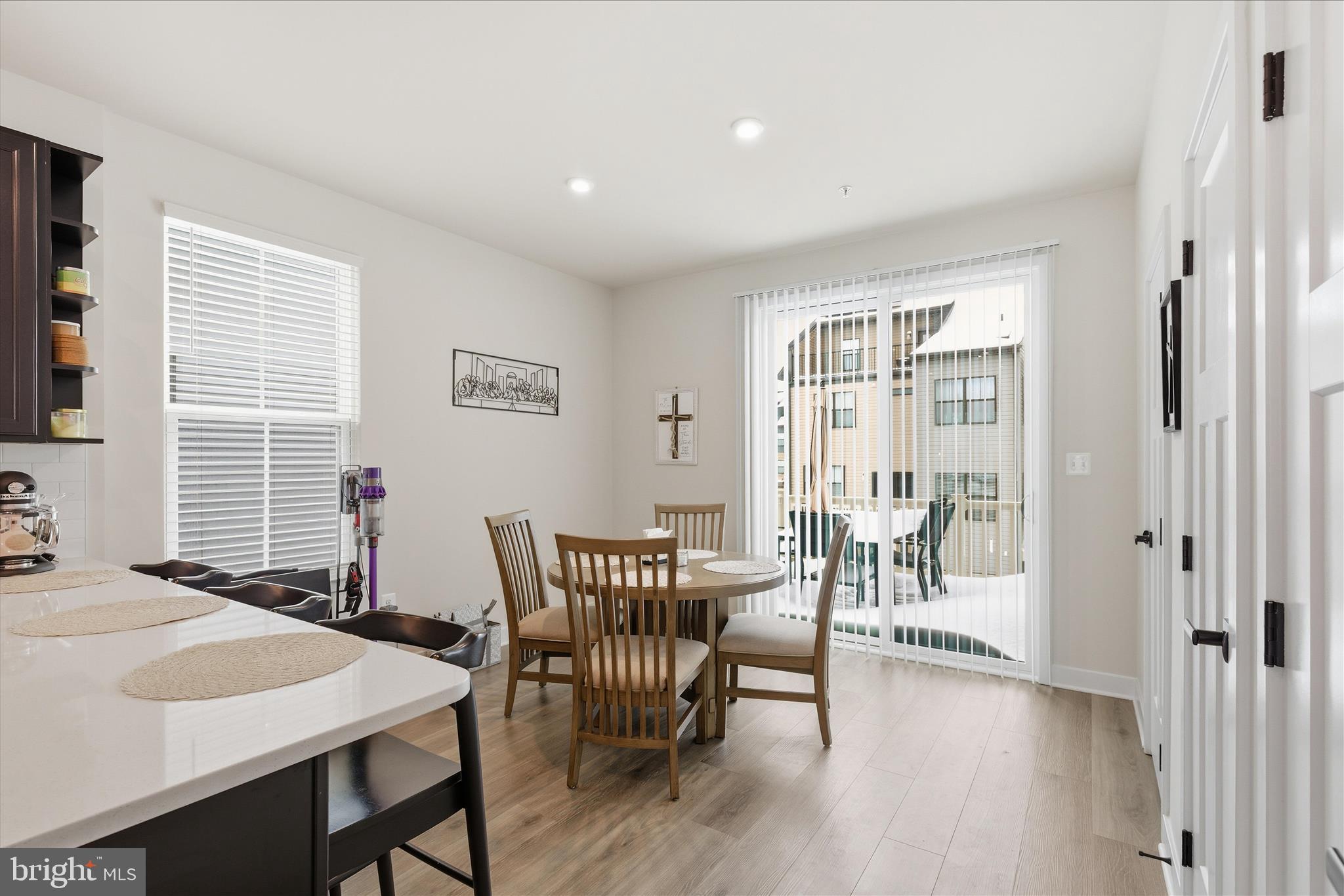 TANYARD SHORES - Residential