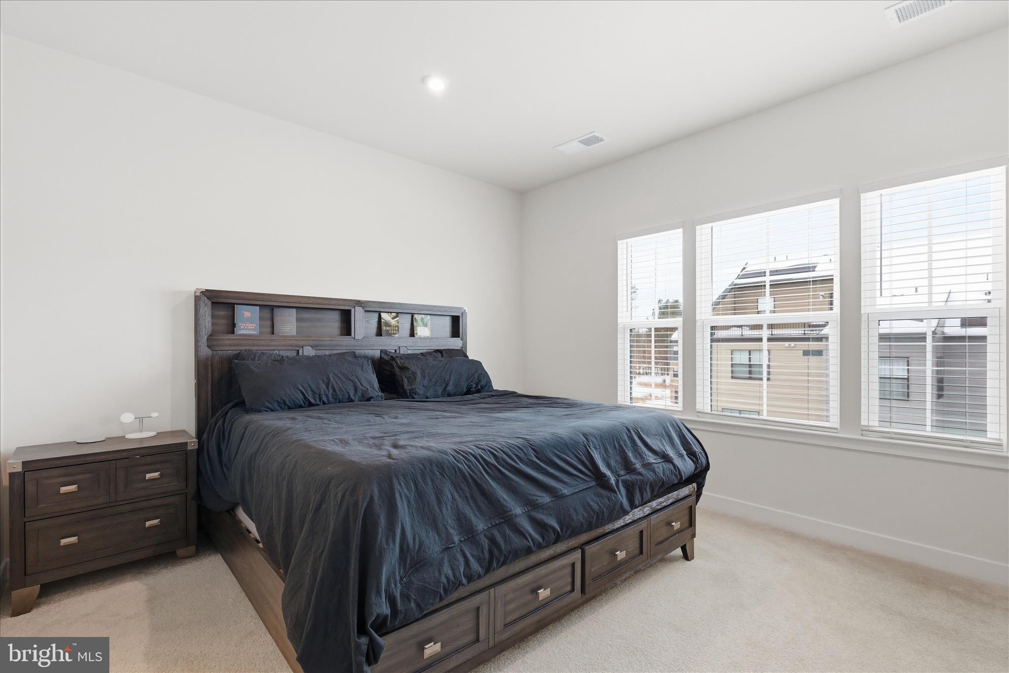 TANYARD SHORES - Residential