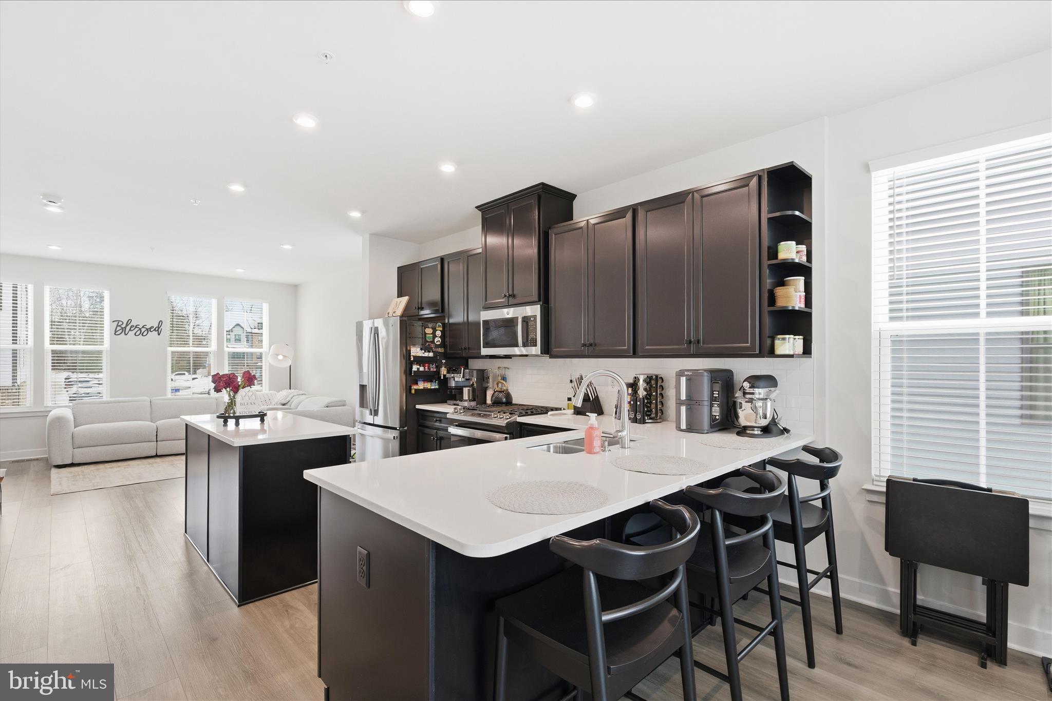 TANYARD SHORES - Residential