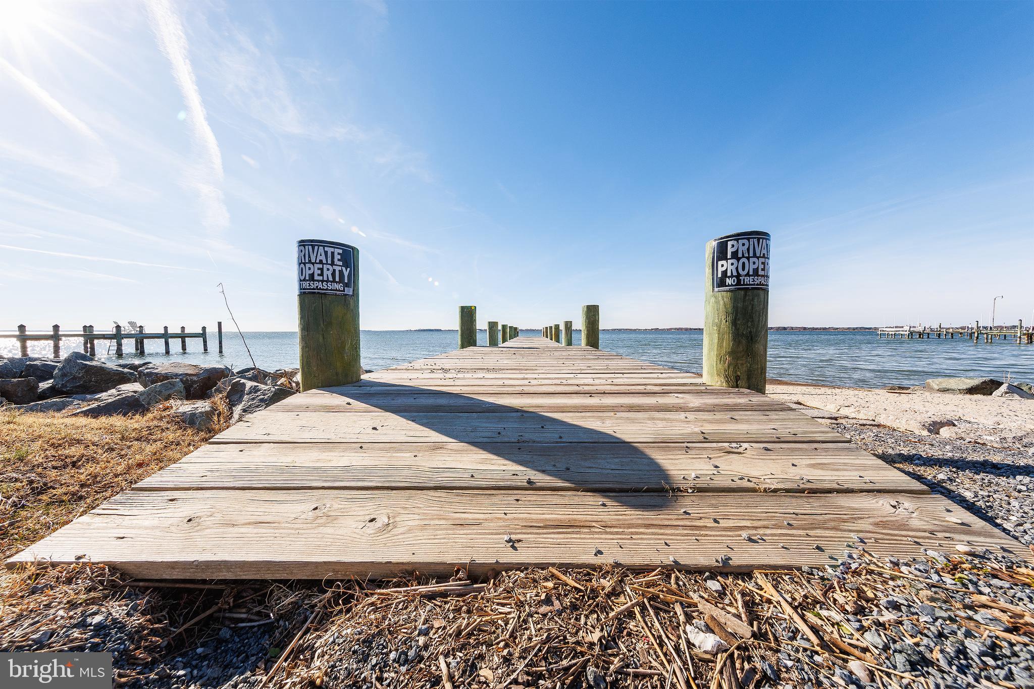 QUEEN ANNE COLONY - Residential