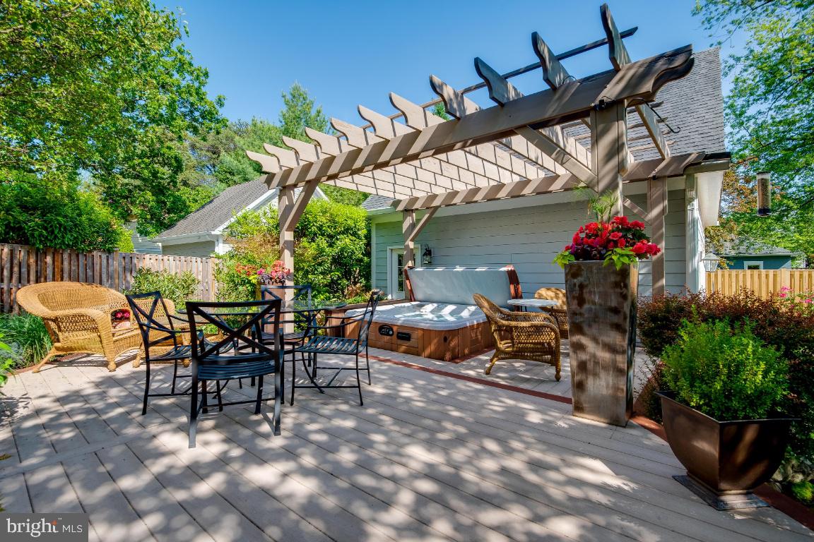 EASTPORT - Residential