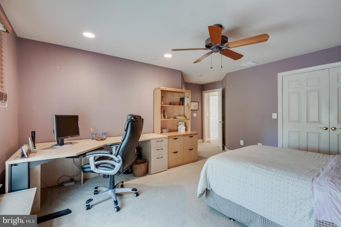 EASTPORT - Residential