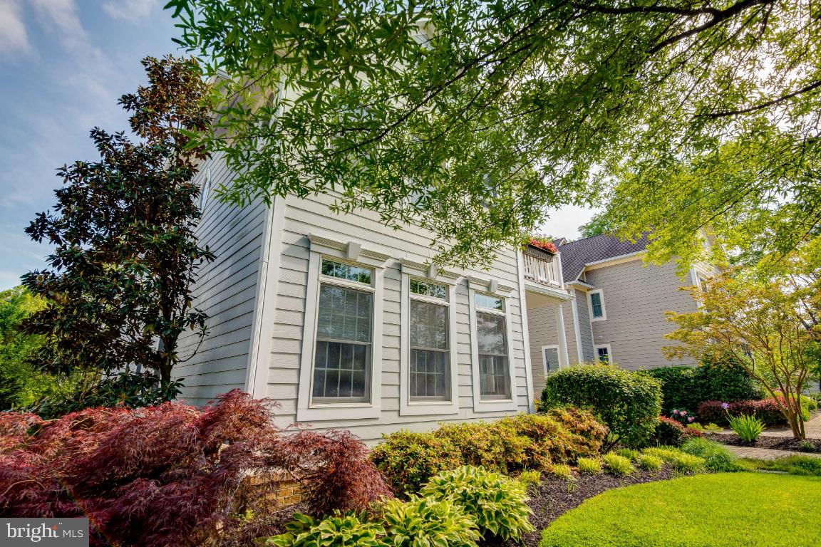 EASTPORT - Residential