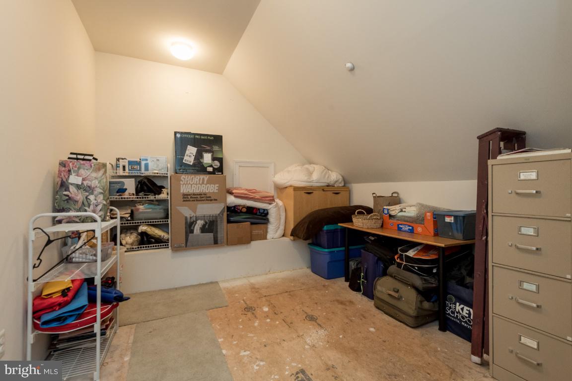 EASTPORT - Residential